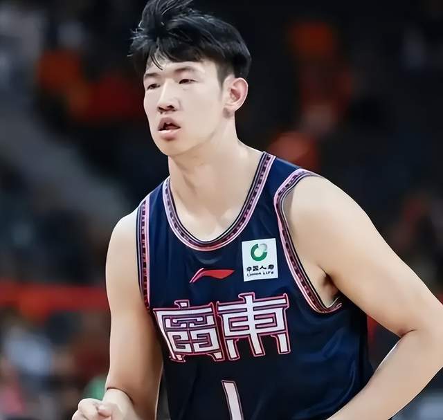 MK体育登录入口-广东队冲前4,崔永熙吐槽,萨林杰复出,黄明依或走人,杜锋真难